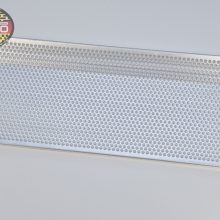 Obróbka blachy perforowanej